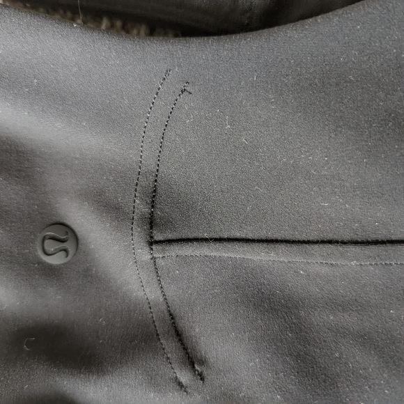 Black Lululemon InStill Tank Top - Picture 7 of 7